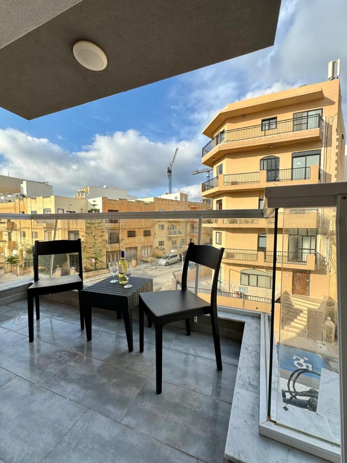 Mive-Delux Three Bedroom Apartment In Marsaskala Buitenkant foto